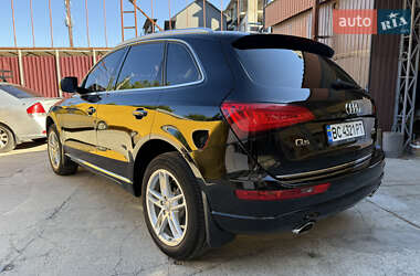 Внедорожник / Кроссовер Audi Q5 2016 в 