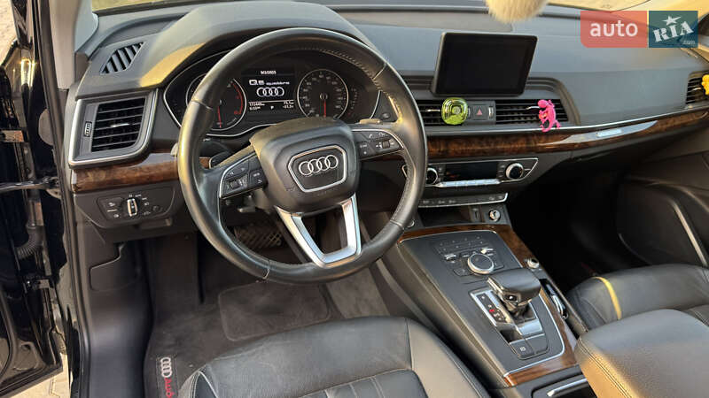 Внедорожник / Кроссовер Audi Q5 2018 в Луцке