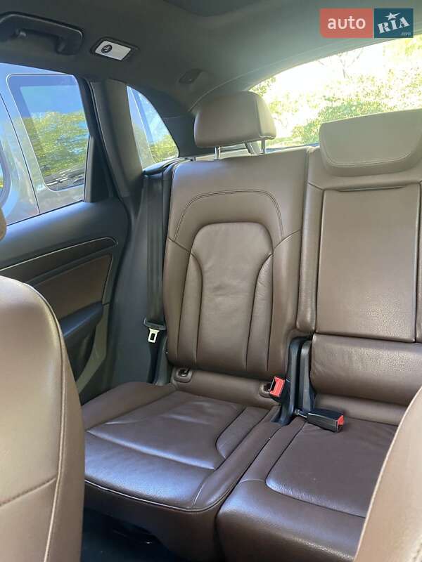 Внедорожник / Кроссовер Audi Q5 2016 в Киеве