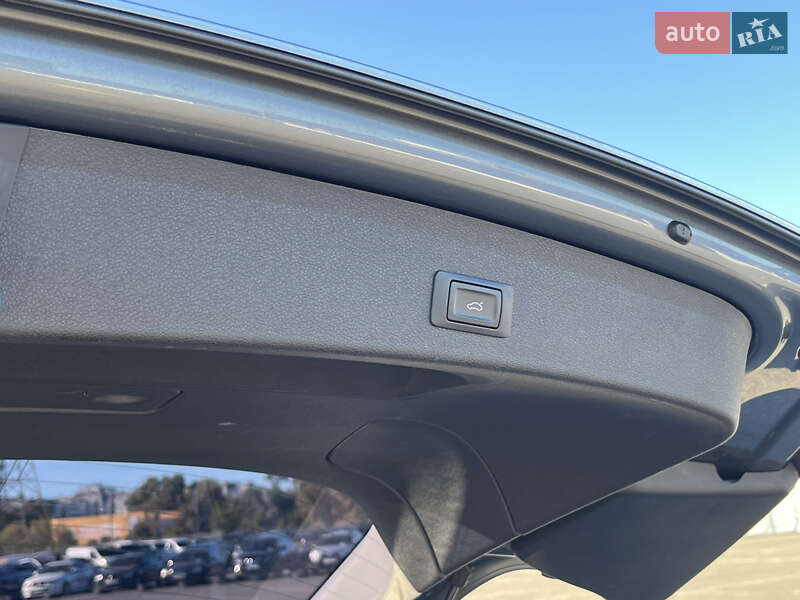 Внедорожник / Кроссовер Audi Q5 2014 в Киеве