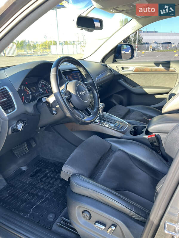 Внедорожник / Кроссовер Audi Q5 2014 в Киеве