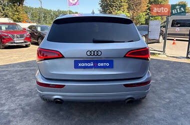 Позашляховик / Кросовер Audi Q5 2015 в 
