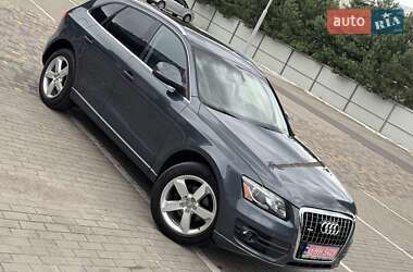 Внедорожник / Кроссовер Audi Q5 2011 в 