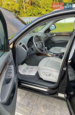 Внедорожник / Кроссовер Audi Q5 2015 в 