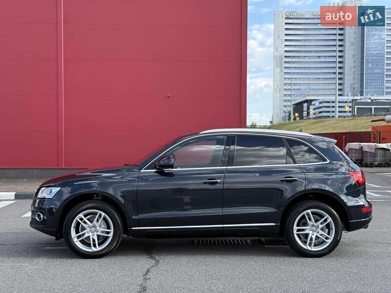 Внедорожник / Кроссовер Audi Q5 2016 в Киеве