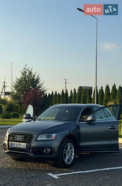 Позашляховик / Кросовер Audi Q5 2015 в Рівному