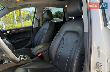 Позашляховик / Кросовер Audi Q5 2012 в 