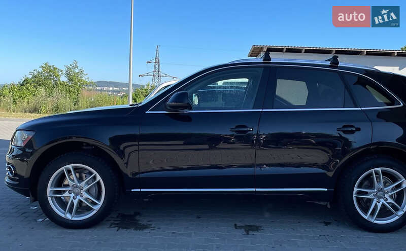 Позашляховик / Кросовер Audi Q5 2013 в 