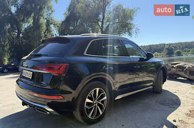 Внедорожник / Кроссовер Audi Q5 2022 в 