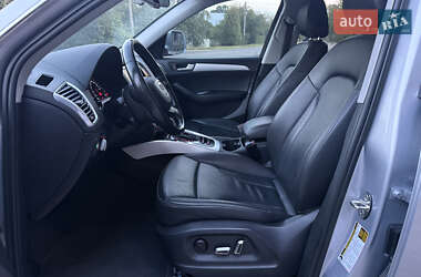 Внедорожник / Кроссовер Audi Q5 2017 в 