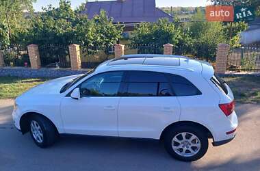 Внедорожник / Кроссовер Audi Q5 2012 в 