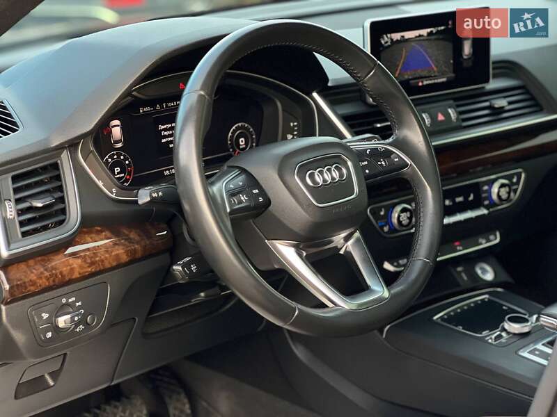 Позашляховик / Кросовер Audi Q5 2018 в Стрию