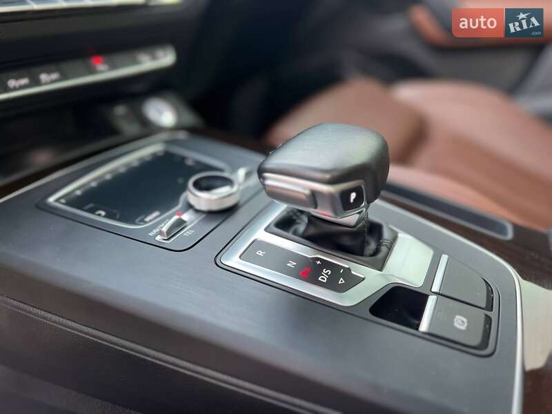 Позашляховик / Кросовер Audi Q5 2018 в Стрию