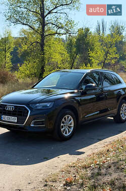 Внедорожник / Кроссовер Audi Q5 2023 в Киеве