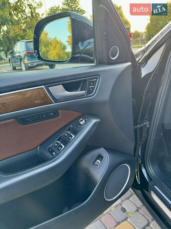 Внедорожник / Кроссовер Audi Q5 2015 в Луцке