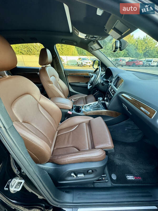 Внедорожник / Кроссовер Audi Q5 2015 в Луцке