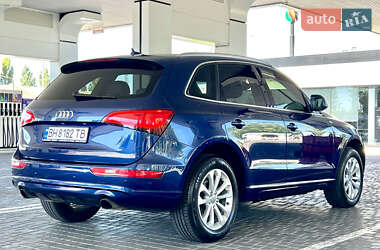 Внедорожник / Кроссовер Audi Q5 2013 в 