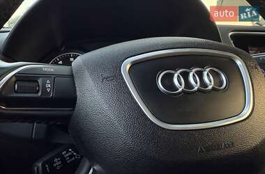 Внедорожник / Кроссовер Audi Q5 2016 в 