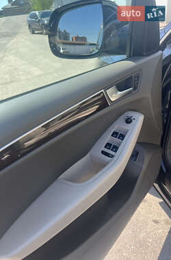 Внедорожник / Кроссовер Audi Q5 2011 в 