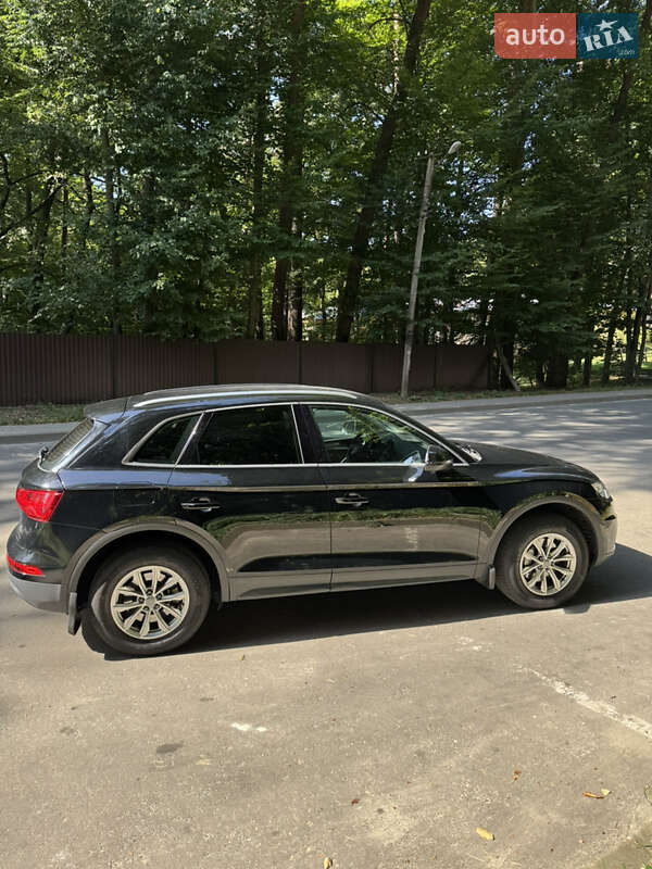 Внедорожник / Кроссовер Audi Q5 2017 в Львове фото 9 Внедорожник / Кроссовер Audi Q5 2017 в Львове