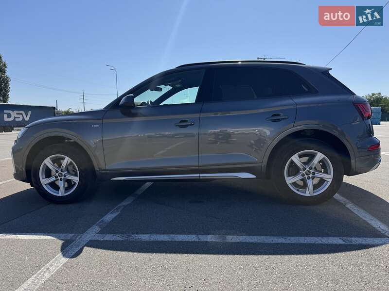 Внедорожник / Кроссовер Audi Q5 2022 в Киеве фото 7 Внедорожник / Кроссовер Audi Q5 2022 в Киеве