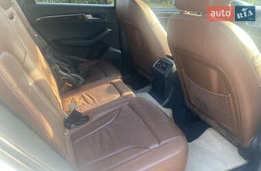 Внедорожник / Кроссовер Audi Q5 2012 в 