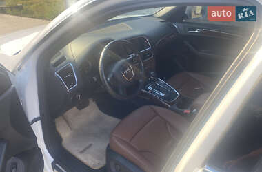Внедорожник / Кроссовер Audi Q5 2012 в 