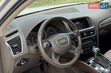 Внедорожник / Кроссовер Audi Q5 2013 в 