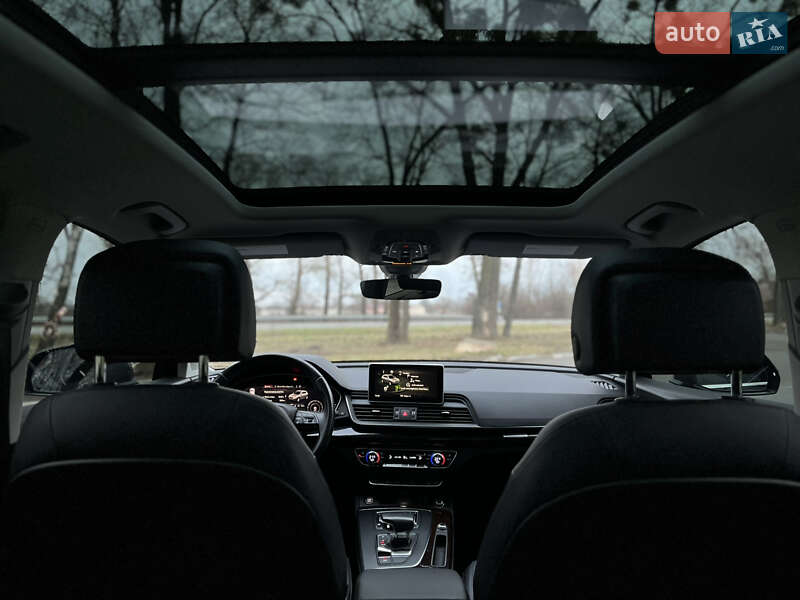 Позашляховик / Кросовер Audi Q5 2018 в Звягелі