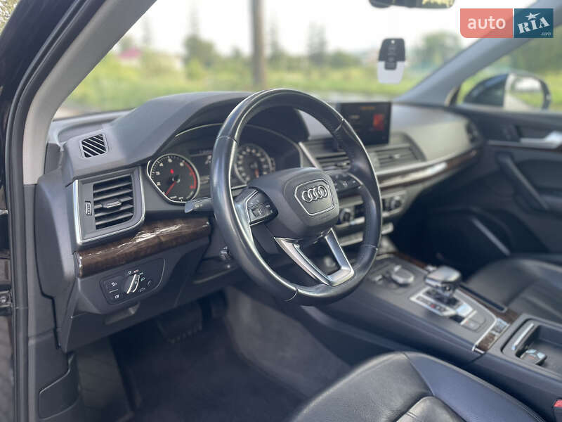 Внедорожник / Кроссовер Audi Q5 2018 в Коломые