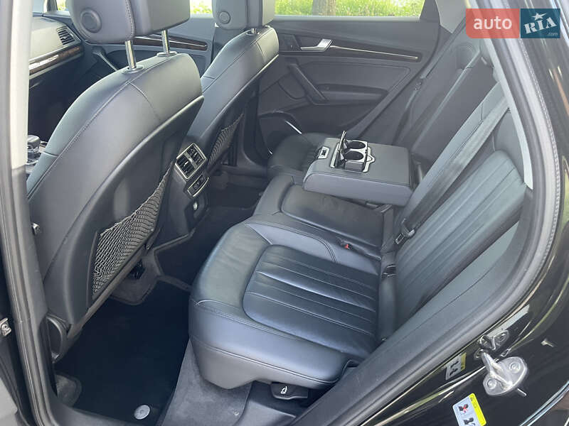 Внедорожник / Кроссовер Audi Q5 2018 в Коломые