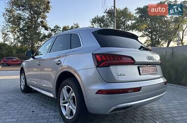 Внедорожник / Кроссовер Audi Q5 2019 в 