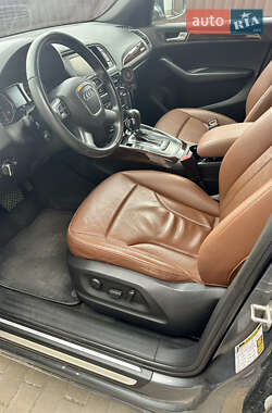 Внедорожник / Кроссовер Audi Q5 2011 в 