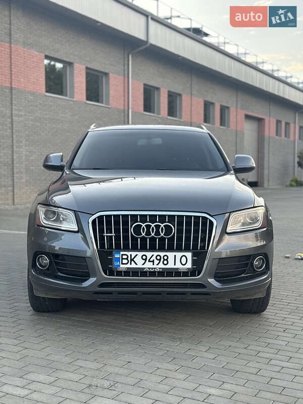 Внедорожник / Кроссовер Audi Q5 2015 в Костополе