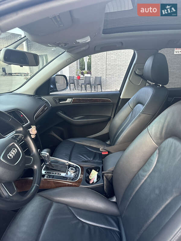 Внедорожник / Кроссовер Audi Q5 2015 в Костополе