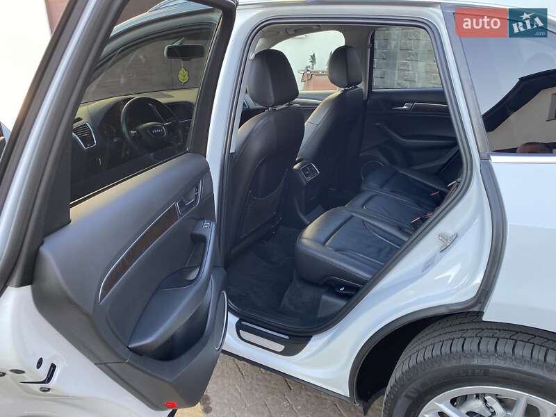 Внедорожник / Кроссовер Audi Q5 2014 в Ровно