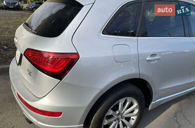 Позашляховик / Кросовер Audi Q5 2013 в 