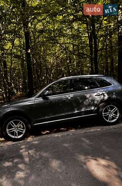 Внедорожник / Кроссовер Audi Q5 2016 в 