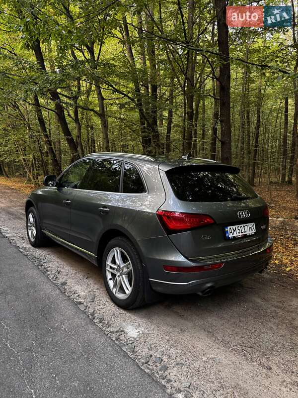 Внедорожник / Кроссовер Audi Q5 2016 в Житомире