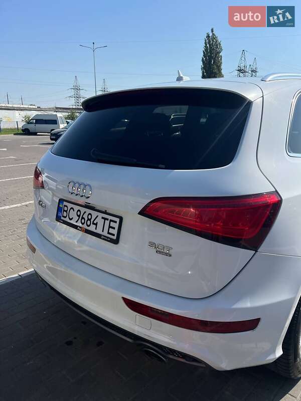 Позашляховик / Кросовер Audi Q5 2013 в Львові