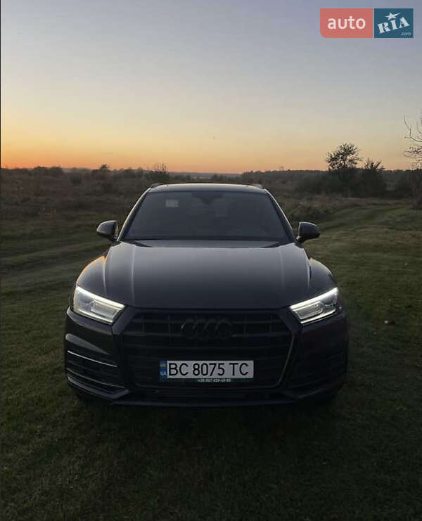 Внедорожник / Кроссовер Audi Q5 2020 в Львове фото 10 Внедорожник / Кроссовер Audi Q5 2020 в Львове