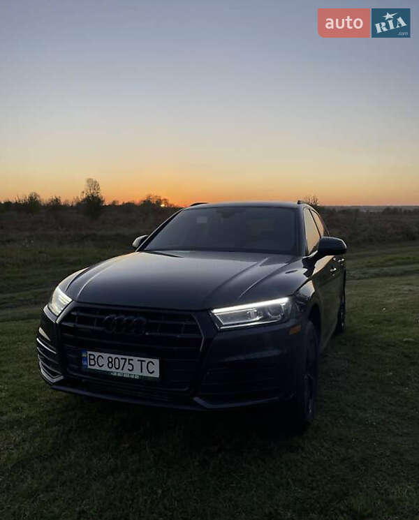 Внедорожник / Кроссовер Audi Q5 2020 в Львове