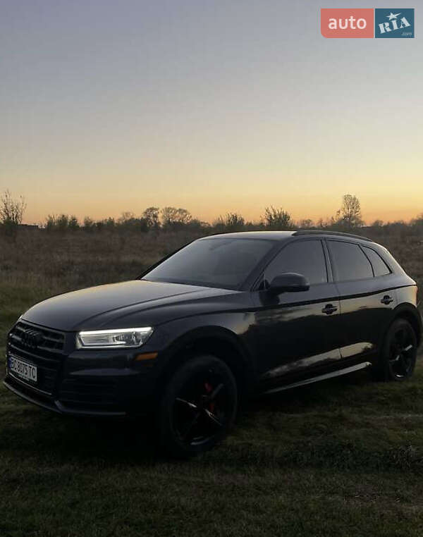 Внедорожник / Кроссовер Audi Q5 2020 в Львове