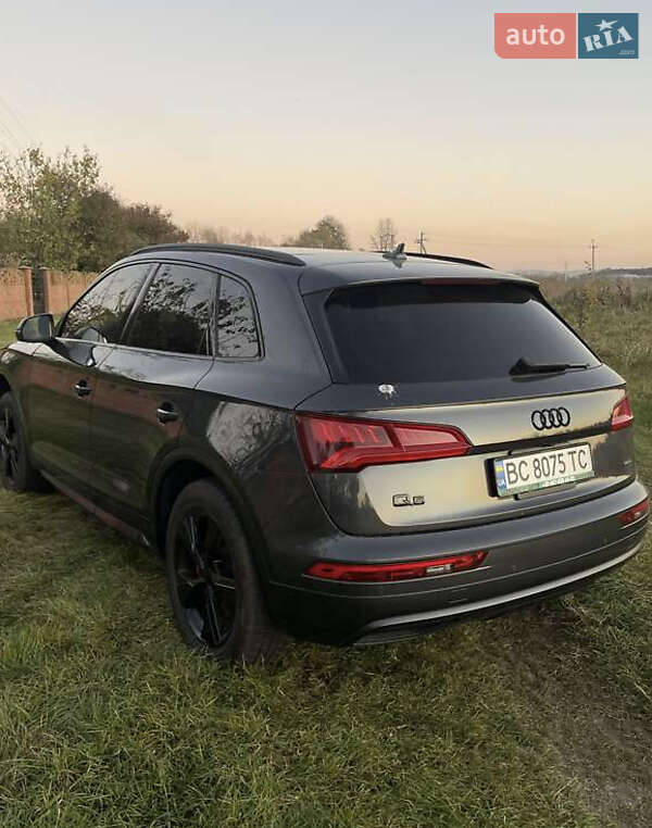 Внедорожник / Кроссовер Audi Q5 2020 в Львове
