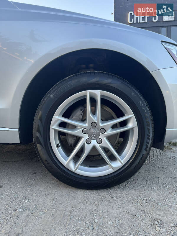 Внедорожник / Кроссовер Audi Q5 2014 в Днепре