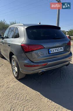 Внедорожник / Кроссовер Audi Q5 2016 в 