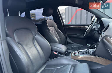 Внедорожник / Кроссовер Audi Q5 2015 в 