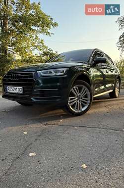 Внедорожник / Кроссовер Audi Q5 2018 в Харькове