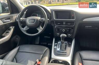 Внедорожник / Кроссовер Audi Q5 2015 в 
