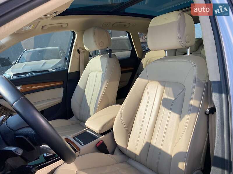 Внедорожник / Кроссовер Audi Q5 2020 в Львове